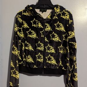 Club Fox Black and Yellow Star Crop Top